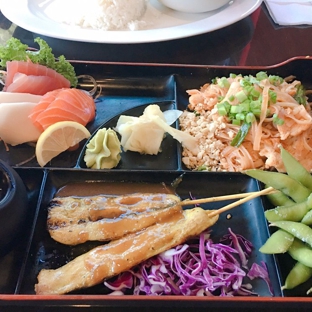 Zabb Thai & Sushi - Davie, FL