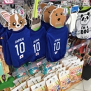 Daiso Japan - Discount Stores