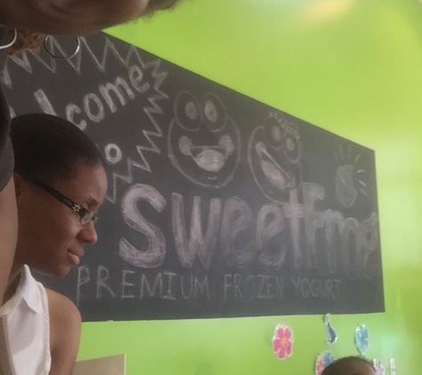 sweetFrog Premium Frozen Yogurt - Jacksonville, FL