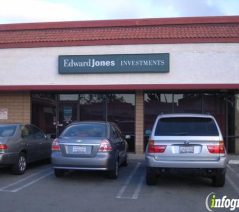 Edward Jones - Financial Advisor: Dan Rosen, AAMS™ - Woodland Hills, CA