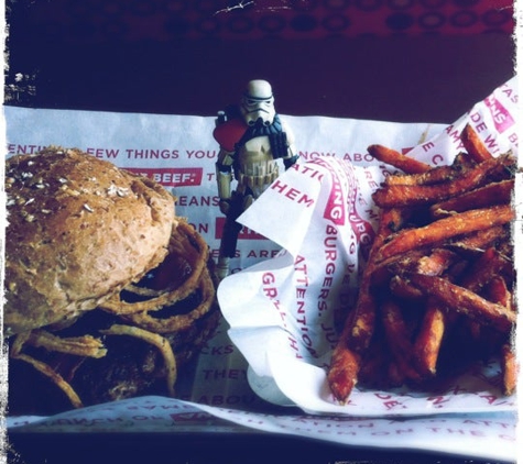 Smashburger - Saint Charles, MO