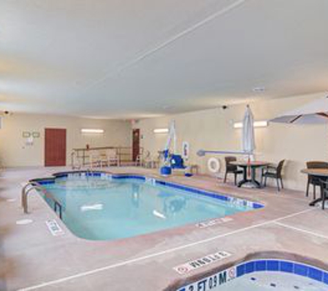 Cobblestone Hotel and Suites - Punxsutawney - Punxsutawney, PA