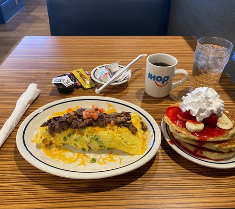 IHOP - Highlands Ranch, CO