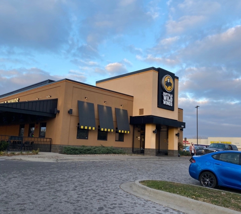 Buffalo Wild Wings - Des Moines, IA