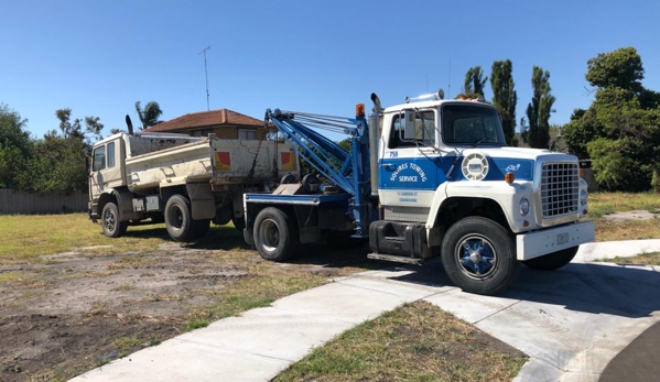 Squires Towing Service - Tooradin, VIC