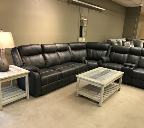 Lawrence C Sofa - Flint, MI