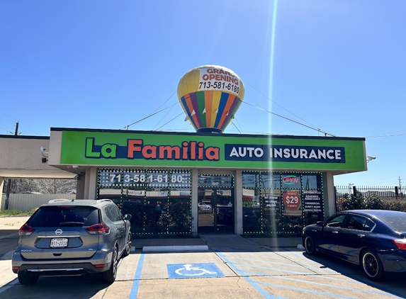 La Familia Auto Insurance & Tax Services - Houston, TX