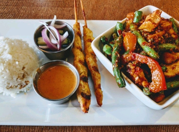 Saap Ver Thai Cuisine - San Francisco, CA