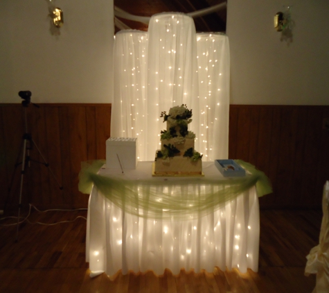 Elegant Wedding Decorations, LLC - Canton, MI