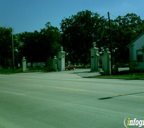 Oakridge Cemetery-Mausoleum-Chapel & Crematorium - Hillside, IL