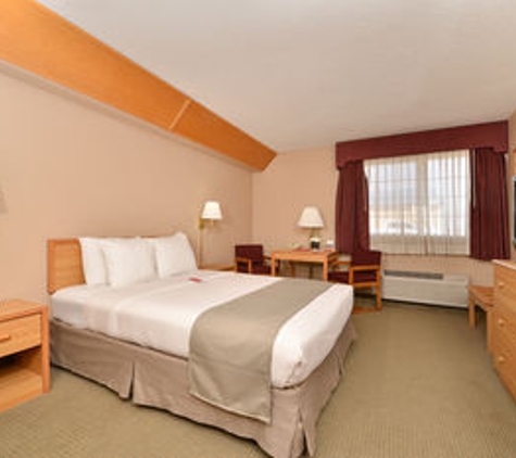 Econo Lodge - Blackwell, OK