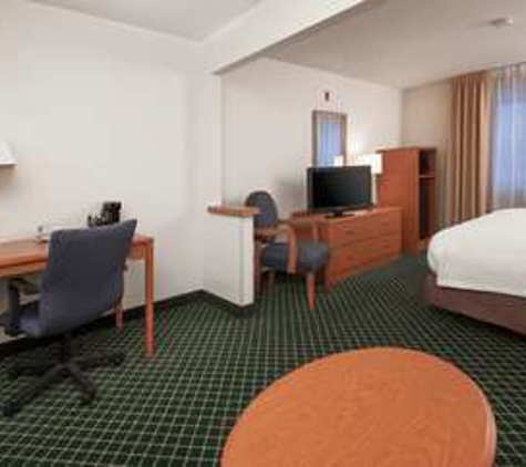 Fairfield Inn & Suites - Minneapolis, MN