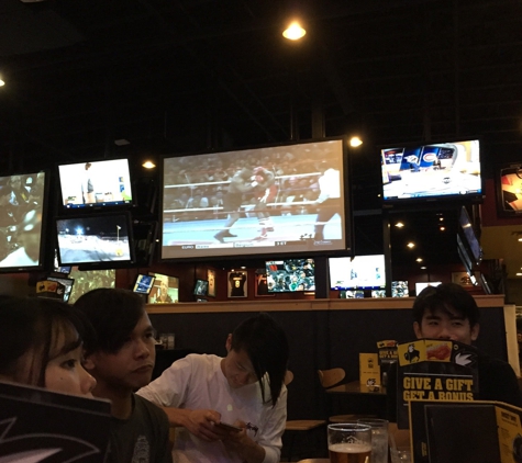 Buffalo Wild Wings - Stockton, CA