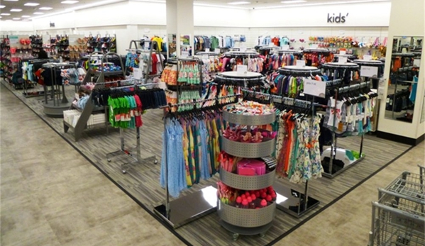 Nordstrom Rack Gallery on the Parkway - Dallas, TX