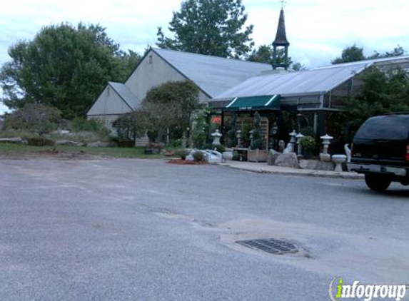 Delahunty Garden & Landscape Center - Windham, NH