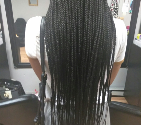 Haddy African Hair Braiding - Schenectady, NY