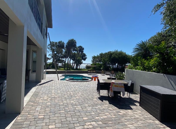 Reflections Window Cleaning - Malabar, FL