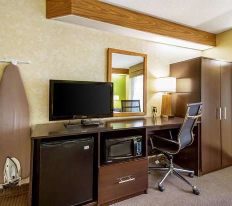 Sleep Inn Airport - Sioux Falls, SD