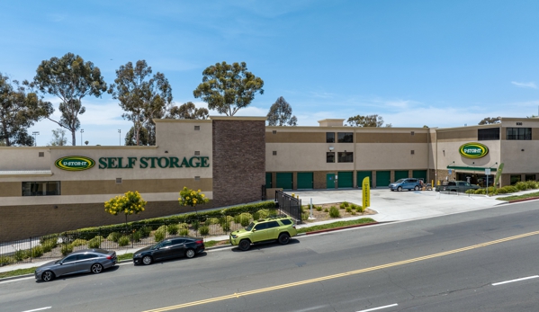 U-Stor-It Self Storage - Lincoln Park - San Diego, CA