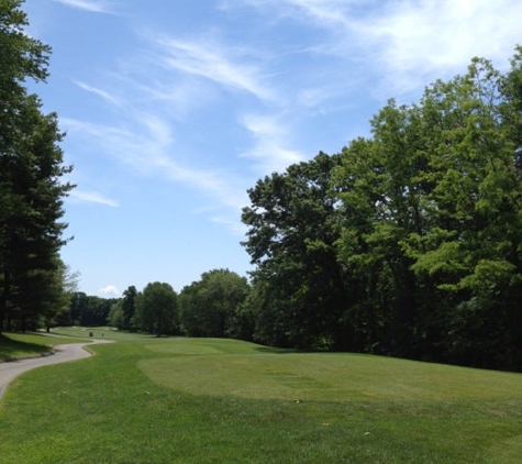 Richter Park Golf Course - Danbury, CT