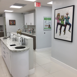 Martinez ORTHODONTICS - Miami, FL