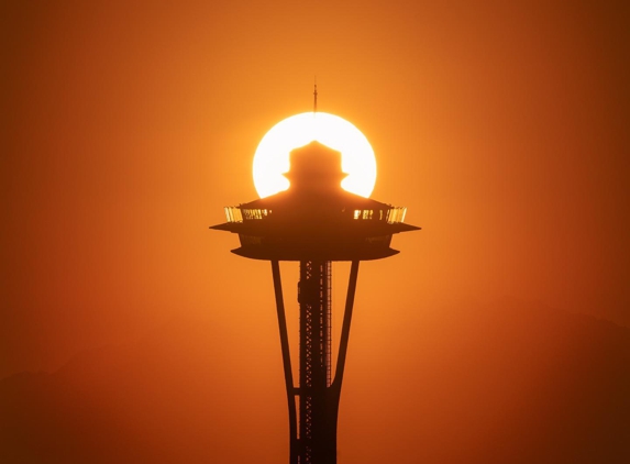 SkyCity Restaurant  At The Space  Needle - Seattle, WA