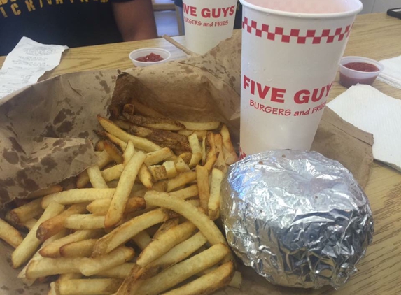 Five Guys - Burbank, CA