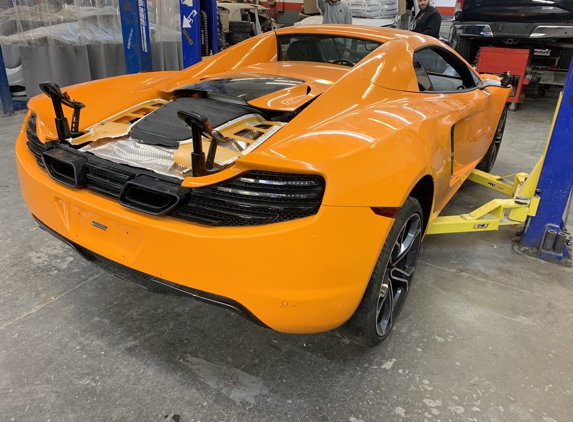 Alpina Auto Body & Paint - Portland, OR