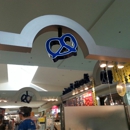 Auntie Anne's Soft Pretzels - Pretzels