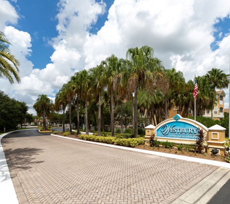 Westbury at Lake Brandon Apartments - Brandon, FL