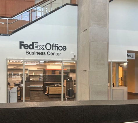 FedEx Office Print & Ship Center - Washington, DC