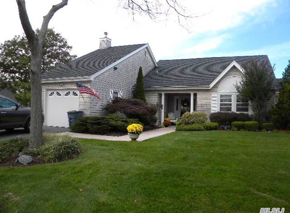 Talmage Trail Realty - Manorville, NY