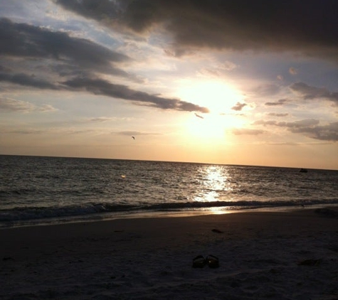 St Petersburg Municipal Beach - Treasure Island, FL