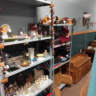 A & J Hidden Treasures - Shelbyville, IN