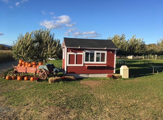 Windy Hill Orchard - Greenville, NH