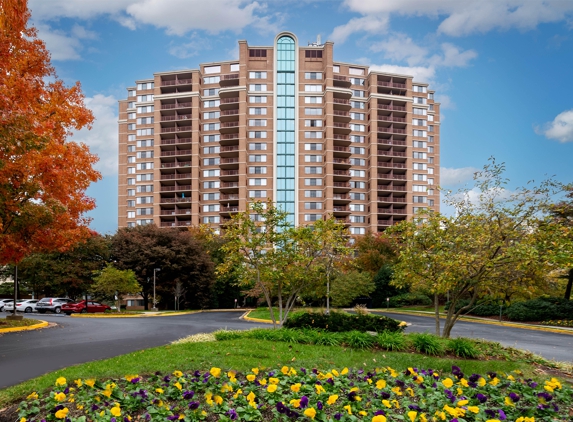 Grosvenor Tower - North Bethesda, MD