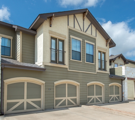 Residences at the Collection Apartments - Carrollton, TX