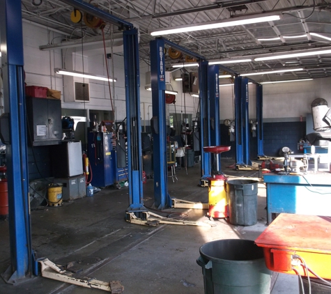 Zoom Collision Repair Service - Bedford, OH. Mechanical Area