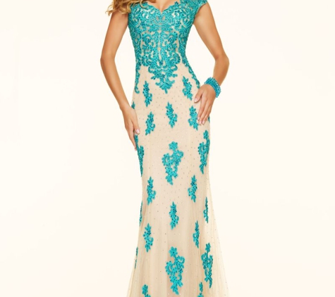 Elegancia Formal Wear - Carrollton, TX