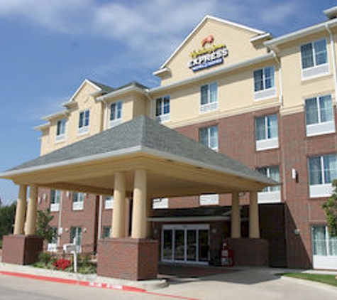 Holiday Inn Express & Suites Dallas - Grand Prairie I-20 - Grand Prairie, TX