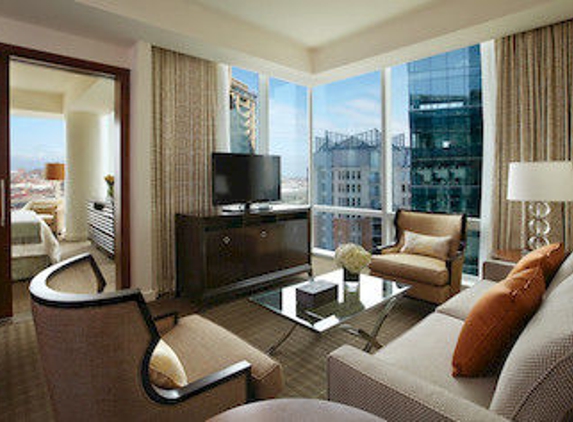 Four Seasons Hotel Baltimore - Baltimore, MD