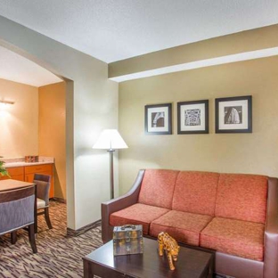 Comfort Suites - Lebanon, TN