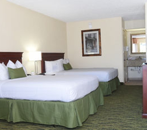 Best Western Orlando East Inn & Suites - Orlando, FL