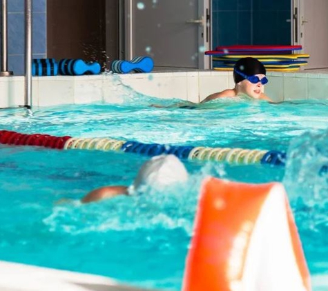 Arnold's Swim Centre Pty Ltd - Hamilton South, NSW