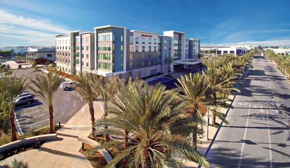 Hampton Inn Long Beach Airport - Long Beach, CA