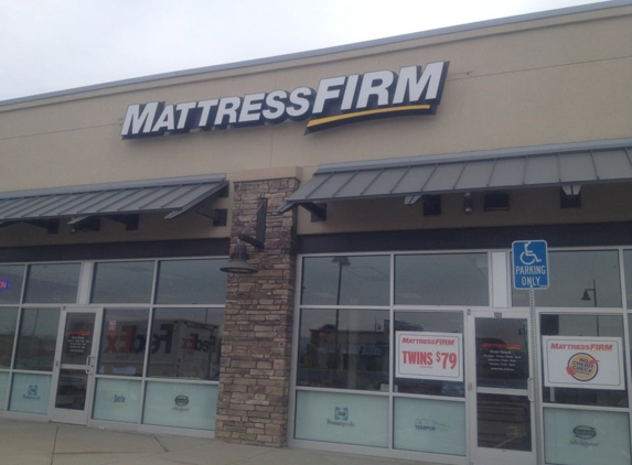 Mattress Firm - Longmont, CO