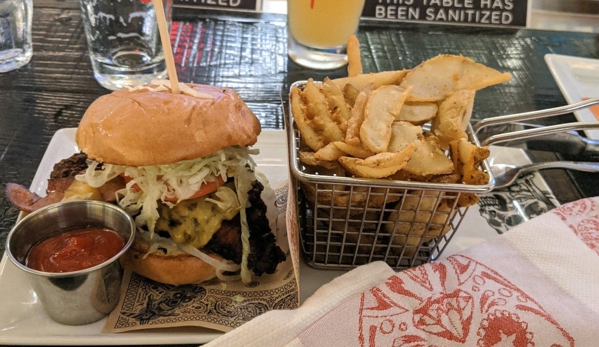 Guy Fieri's Foxwoods Kitchen + Bar - Mashantucket, CT