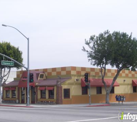 Shakey's Pizza Parlor - Alhambra, CA