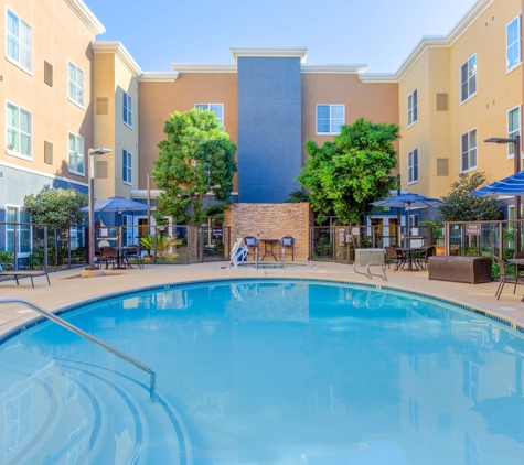Homewood Suites by Hilton Carlsbad-North San Diego County - Carlsbad, CA