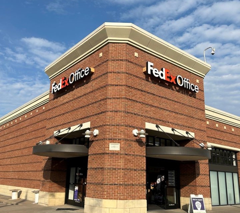 FedEx Office Print & Ship Center - Dallas, TX